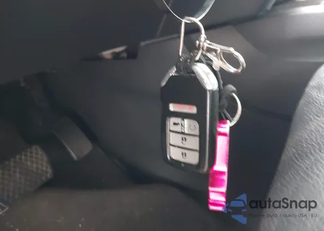 2016 Honda Pilot Touring из США, поврежденный, VIN 5FNYF5H96GB053153